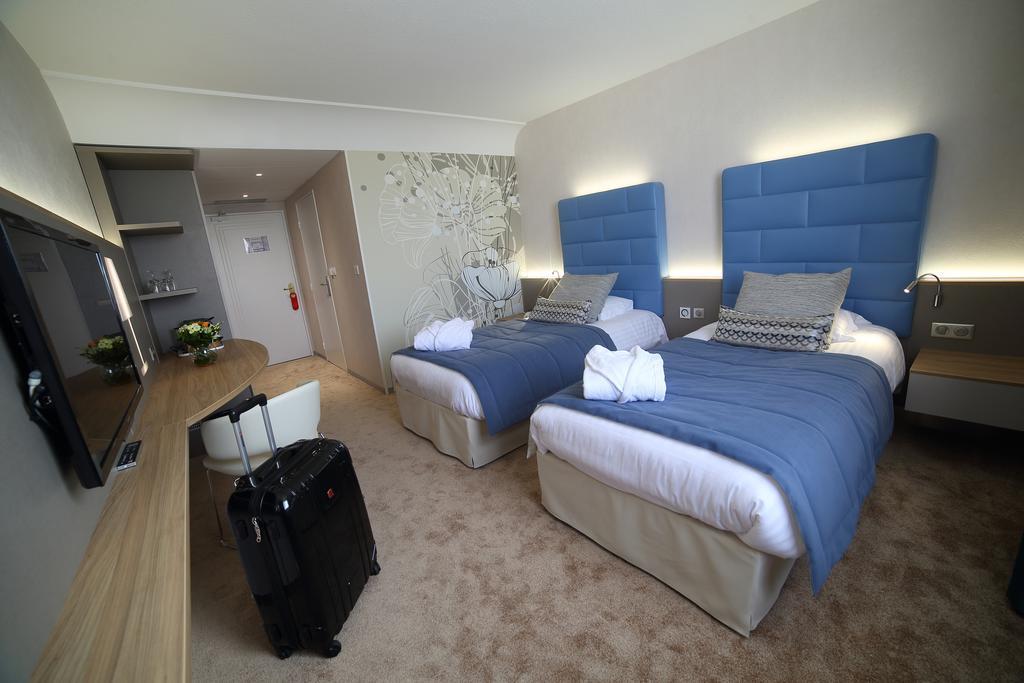 Hotel Plaza - Site Du Futuroscope Chasseneuil-du-Poitou Zewnętrze zdjęcie